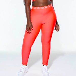 YITTY by Lizzo NEON Pussy Pink leggings, size M